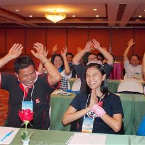 ทีมงานที่มีความสุข หัวข้อ ธรรมชาติของคน / การทำงานเป็นทีม / การบริการที่ประทับใจ / พลังสู่ความสำเร็จ บริษัท เค ไลน์ โลจิสติคส์ (ประเทศไทย) จำกัด