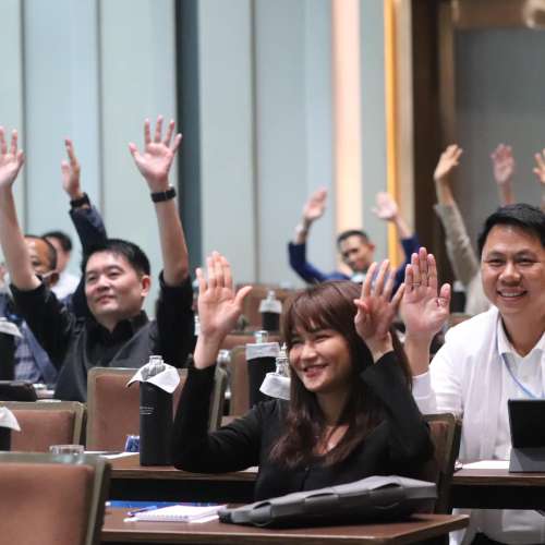 ศิลปะการพูดในที่สาธารณะสำหรับผู้นำ หัวข้อ ประโยชน์การพูดต่อหน้าชุมชน / ศิลปะการพูดต่อหน้าชุมชน / การพูดโน้มน้าวจูงใจ / การพูดที่มีประสิทธิภาพ สถาบันพัฒนาบุคลากรด้านการคลังและบัญชีภาครัฐ กรมบัญชีกลาง